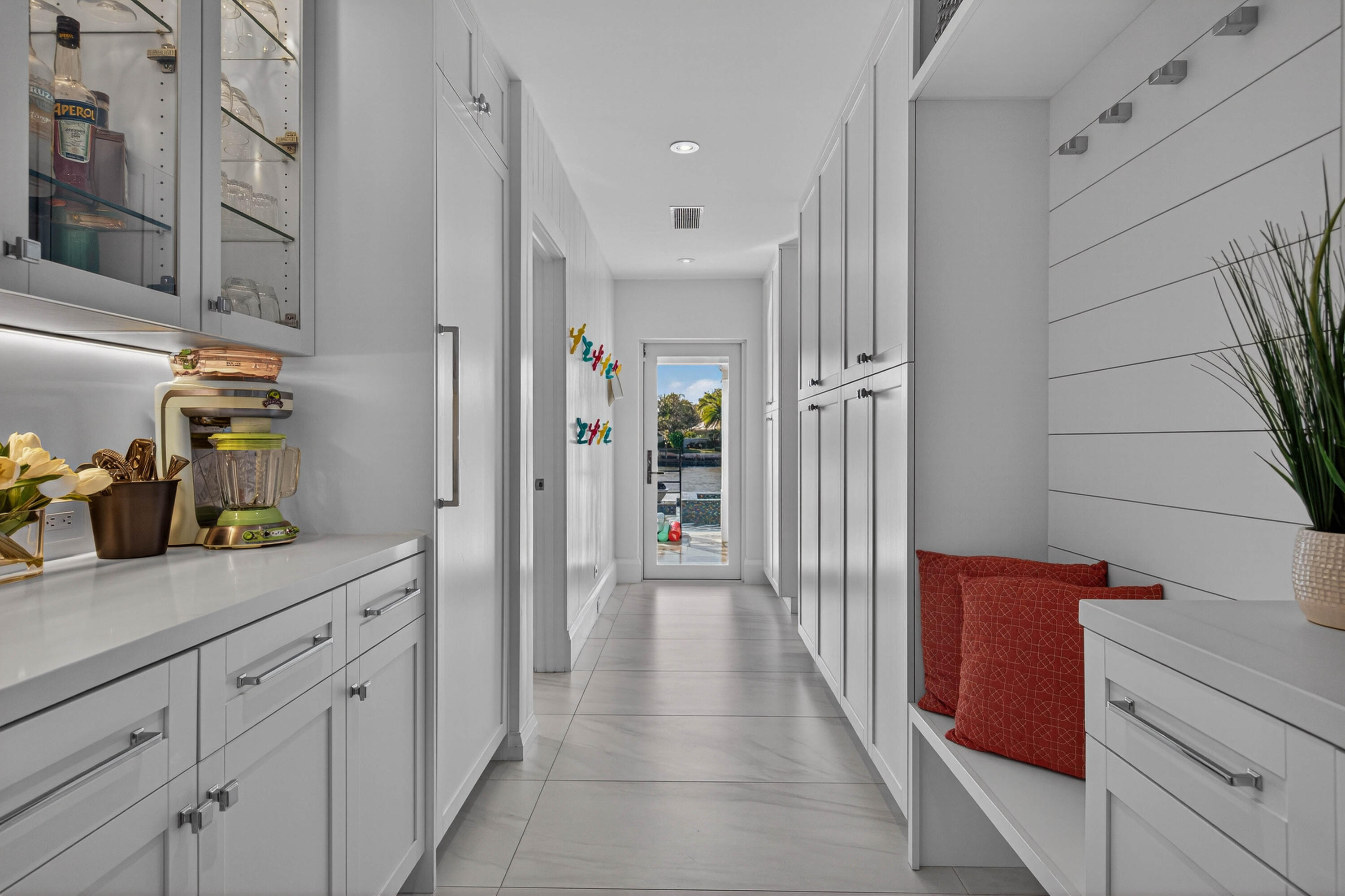 3109 NE 42nd Court
