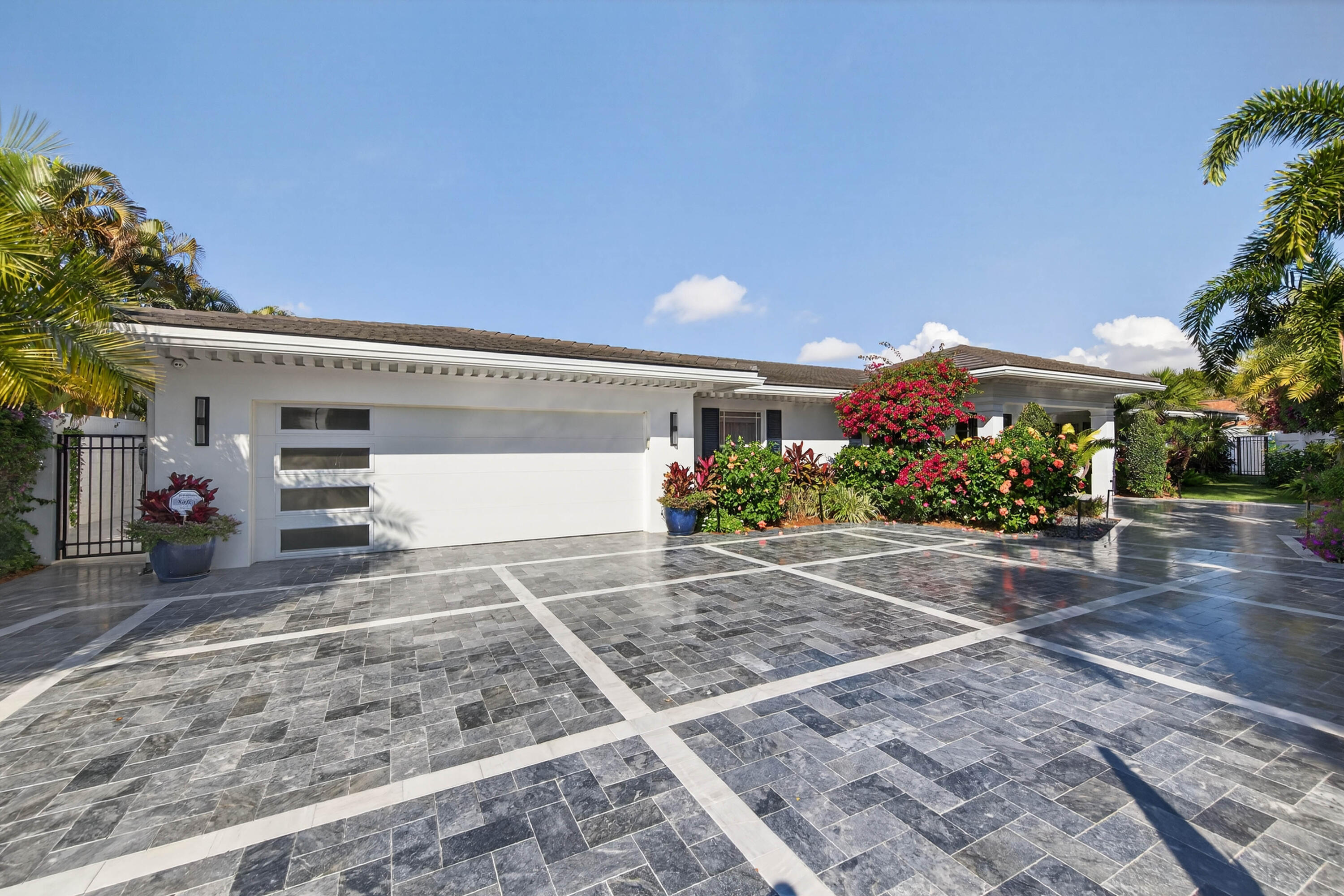 3109 NE 42nd Court