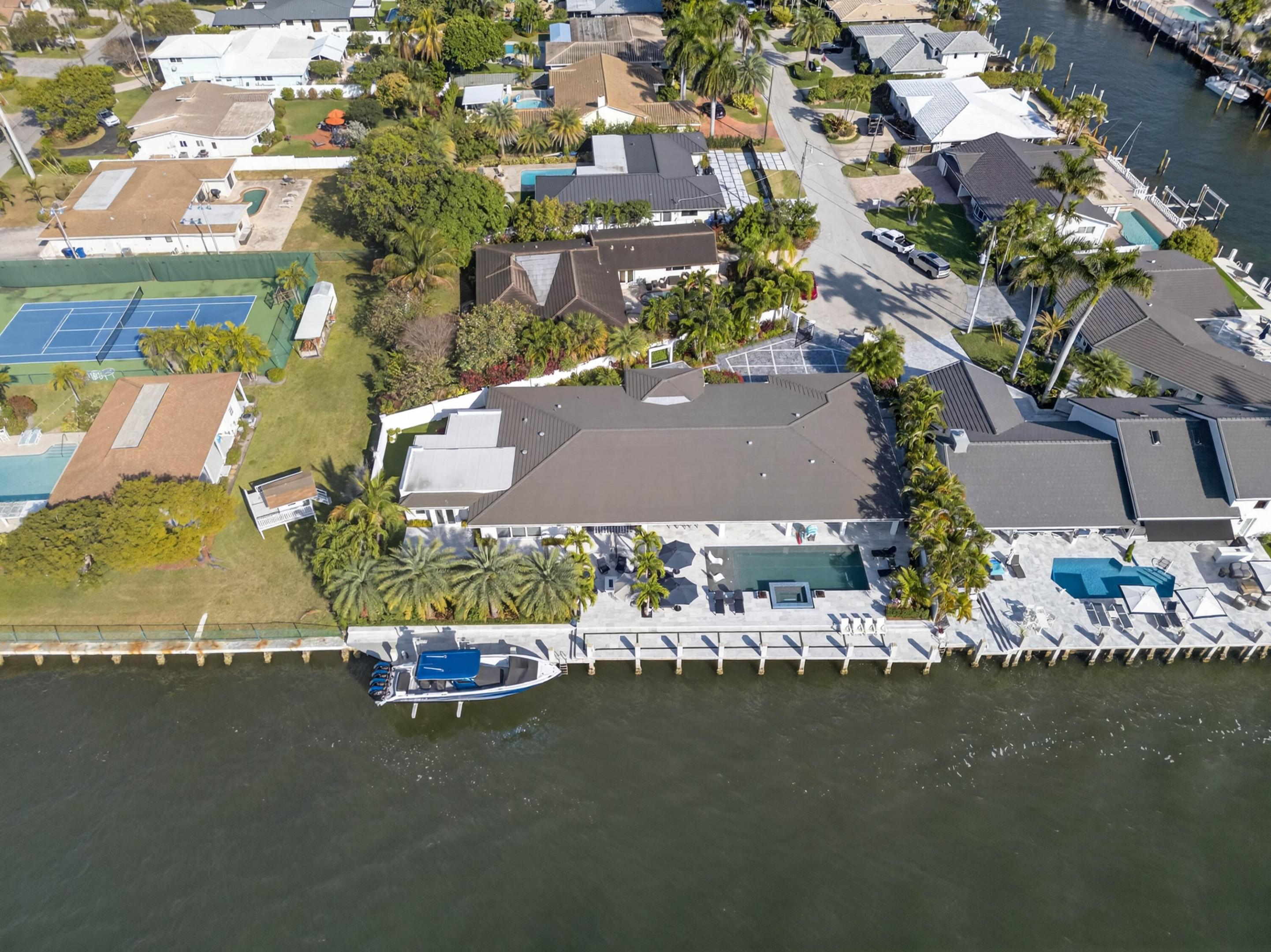3109 NE 42nd Court
