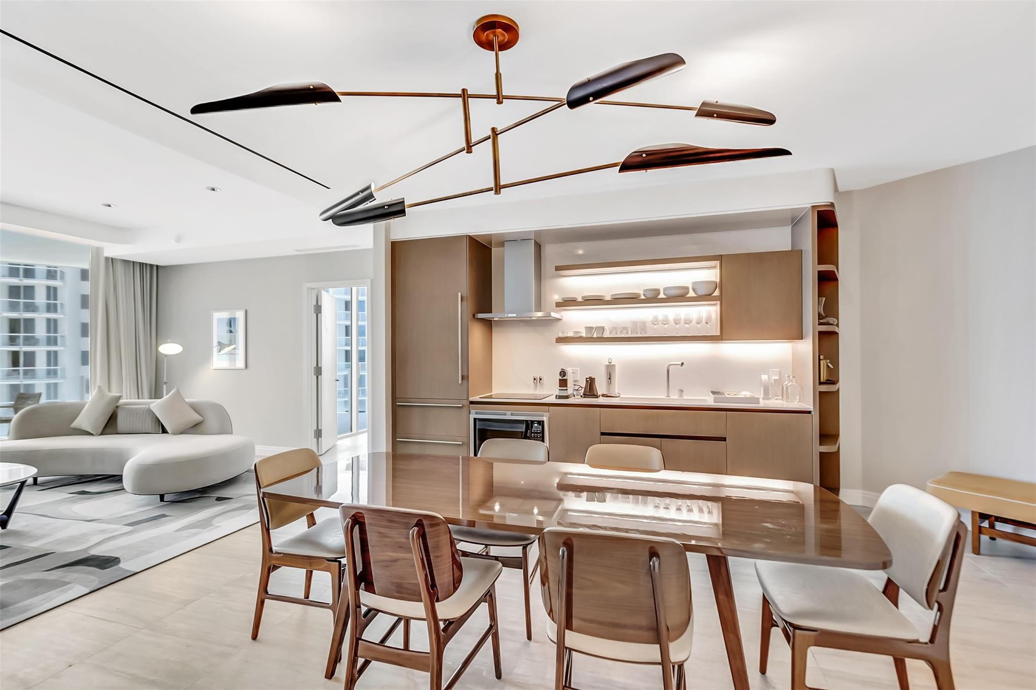 525 N Fort Lauderdale Beach Boulevard Unit: 1607