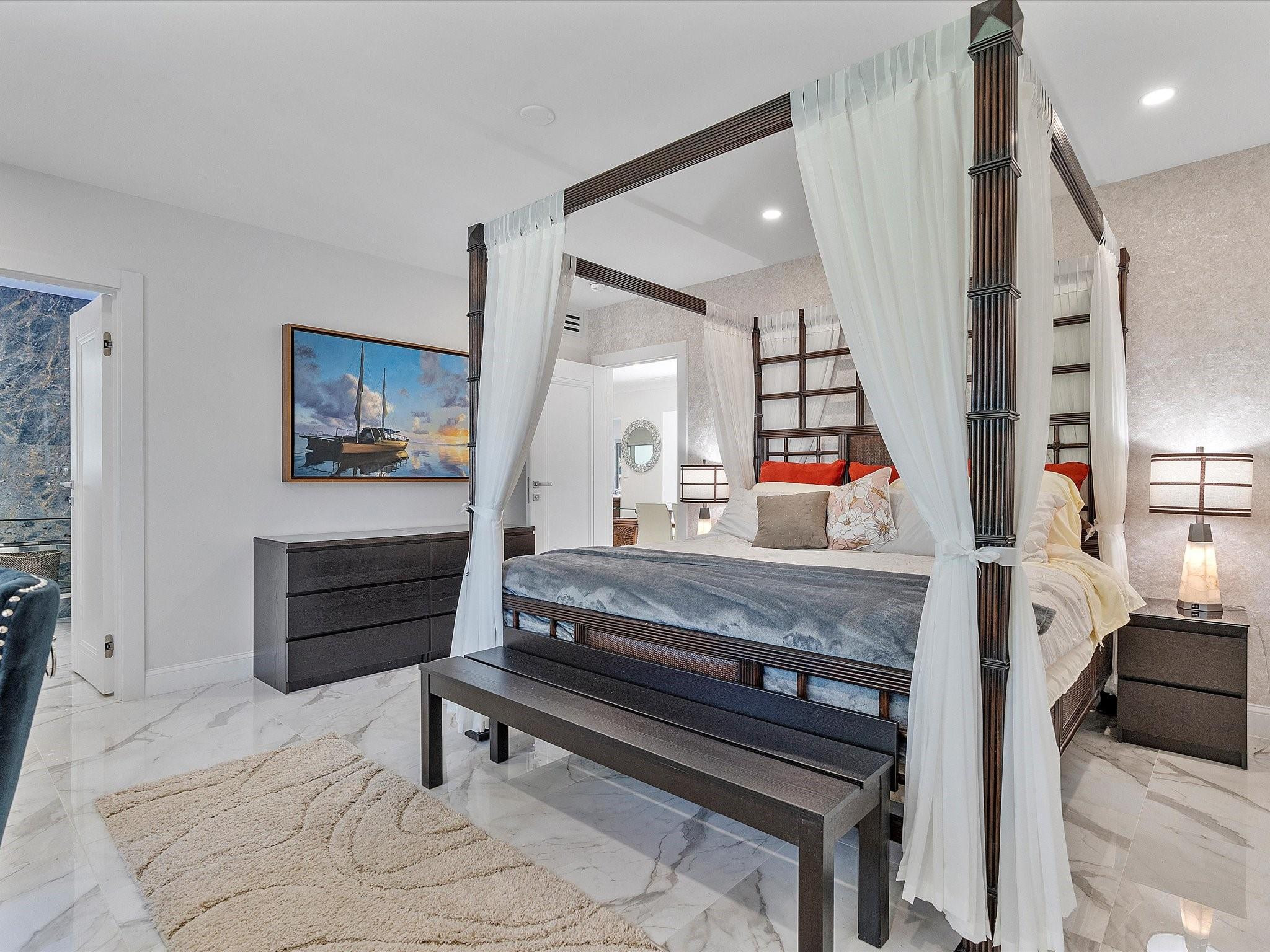 207 Royal Palm Drive
