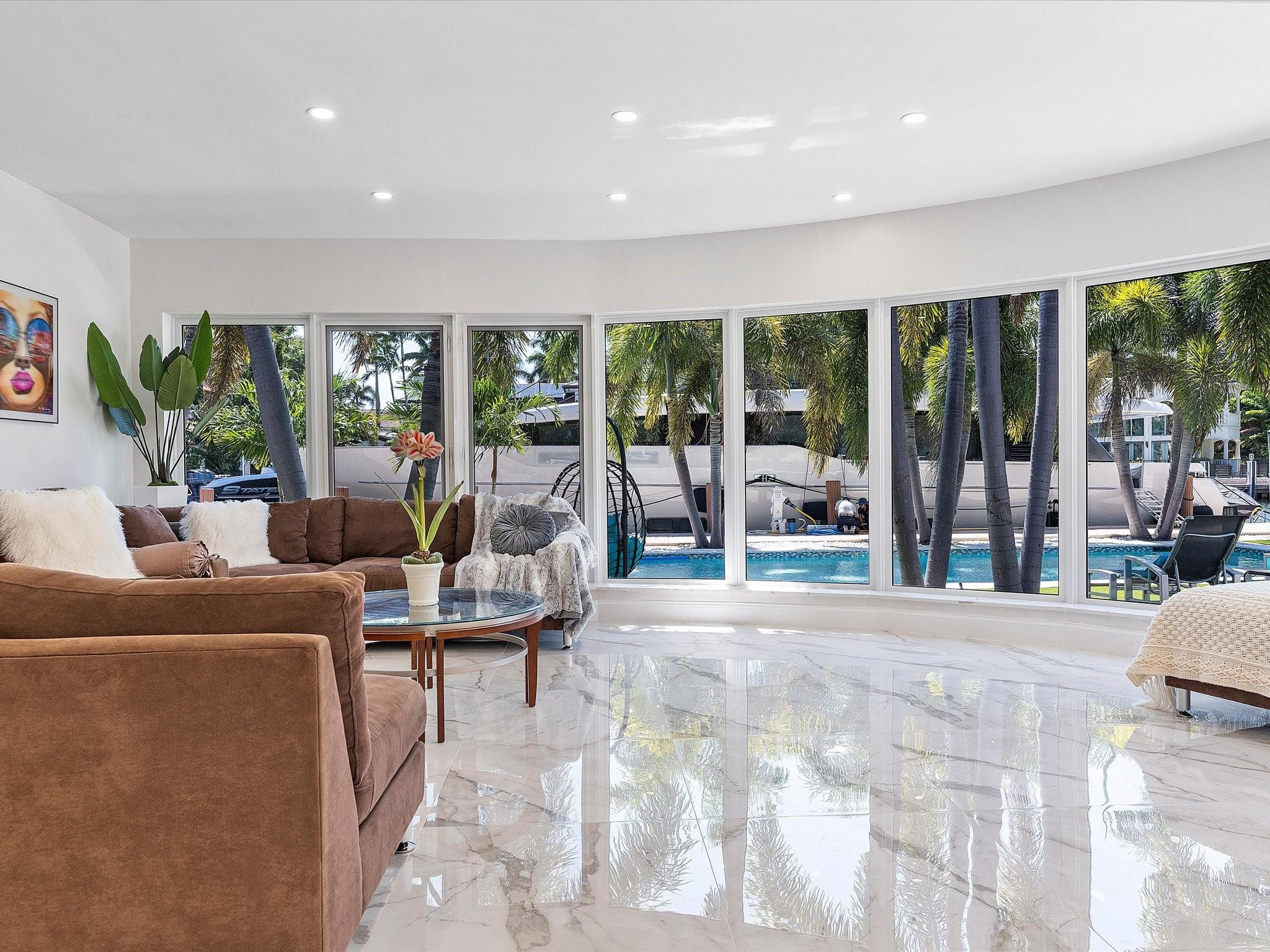 207 Royal Palm Drive