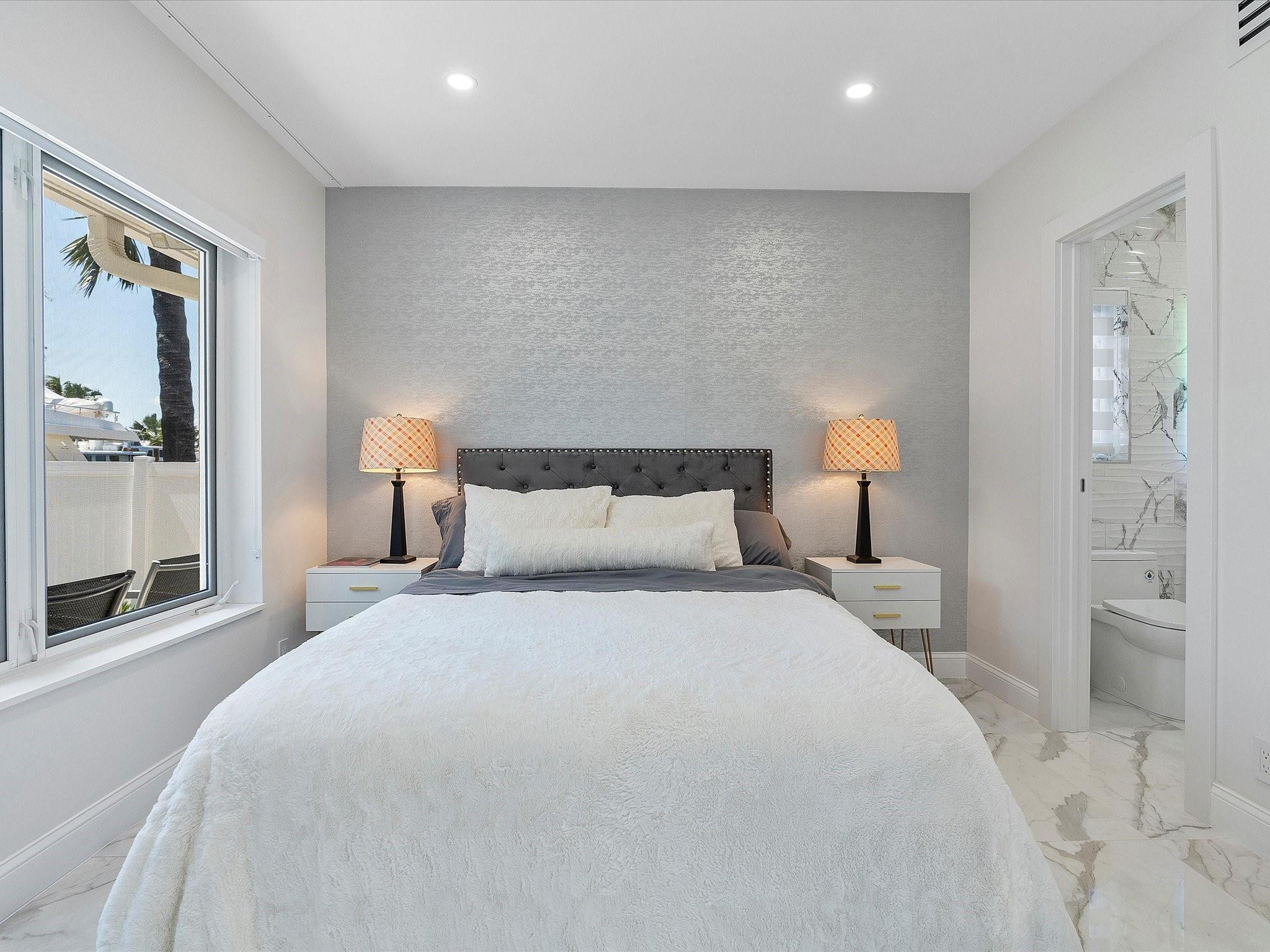 207 Royal Palm Drive