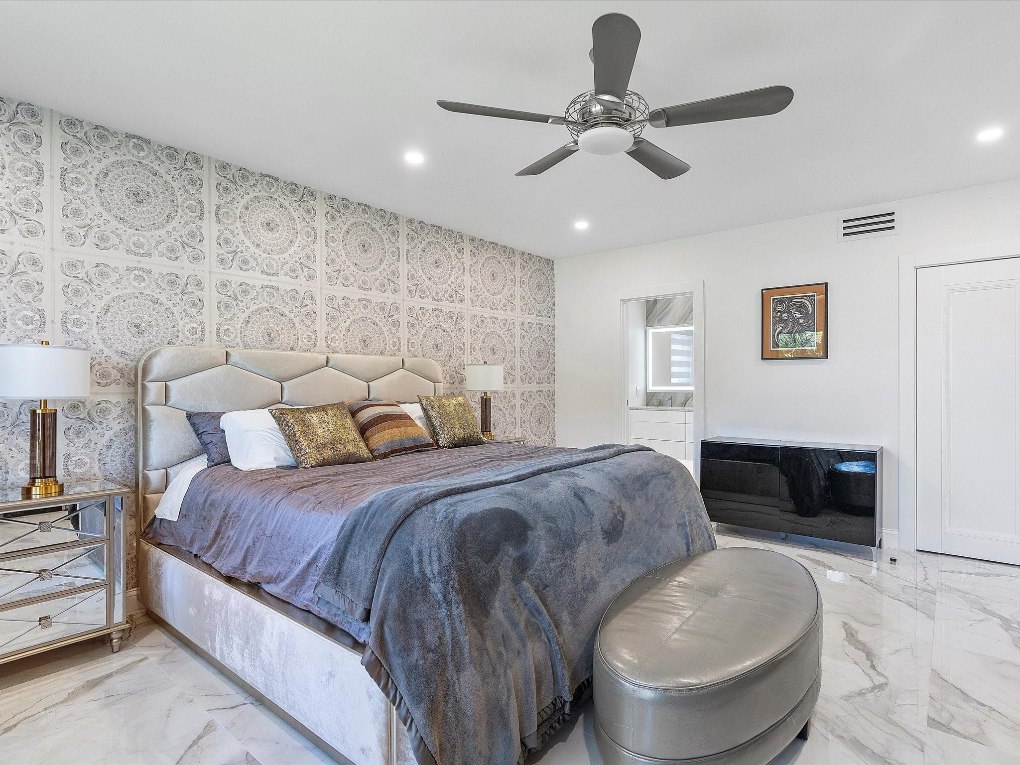 207 Royal Palm Drive