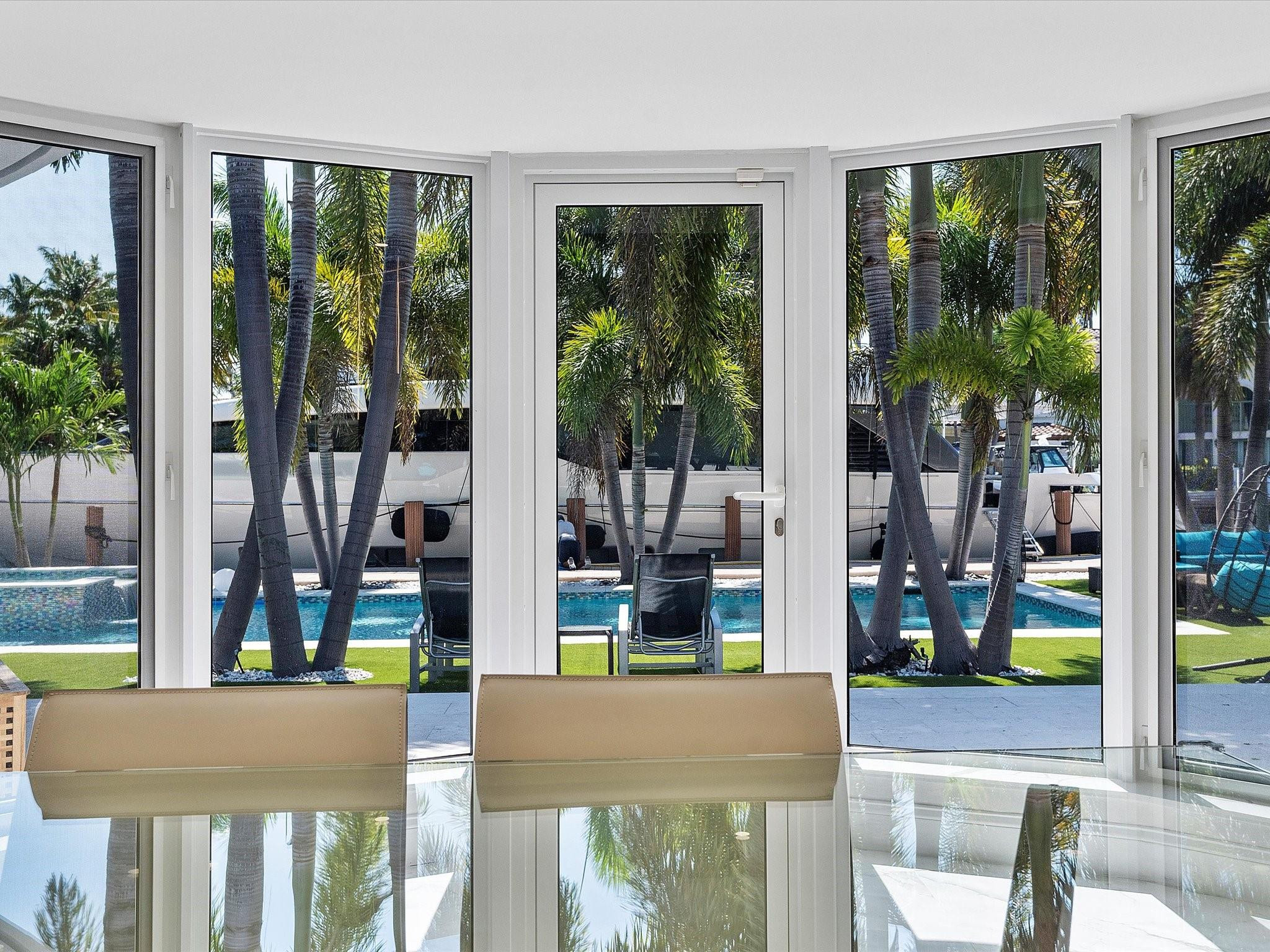 207 Royal Palm Drive