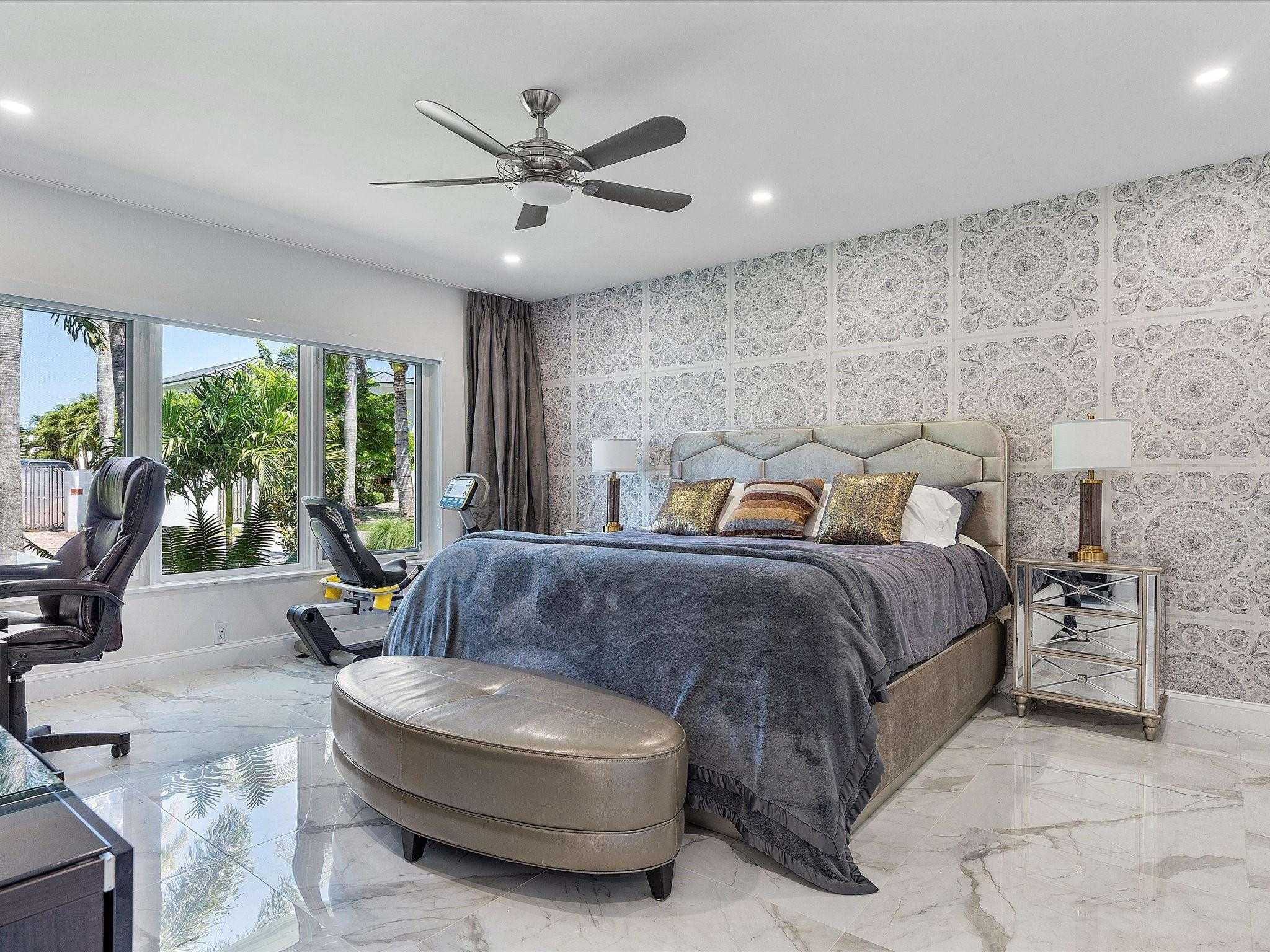 207 Royal Palm Drive
