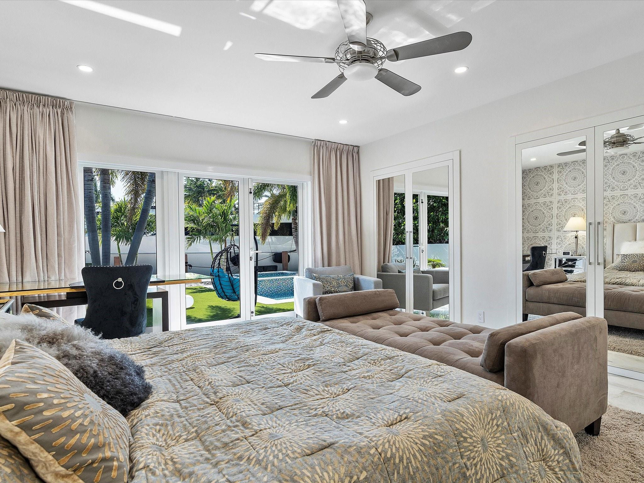 207 Royal Palm Drive