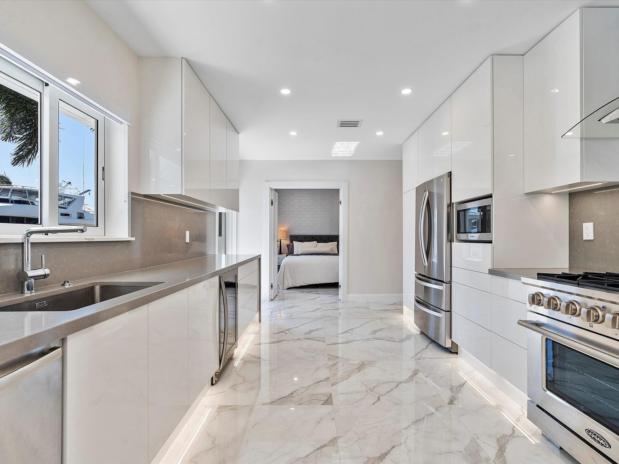 207 Royal Palm Drive