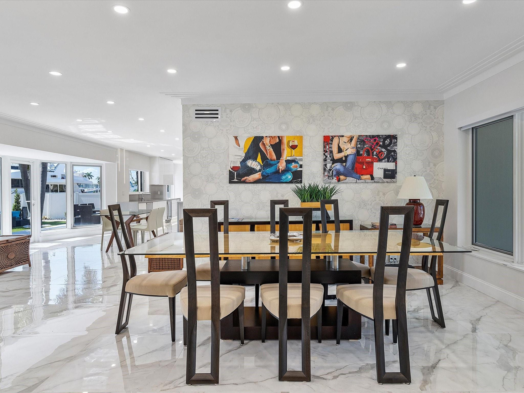 207 Royal Palm Drive