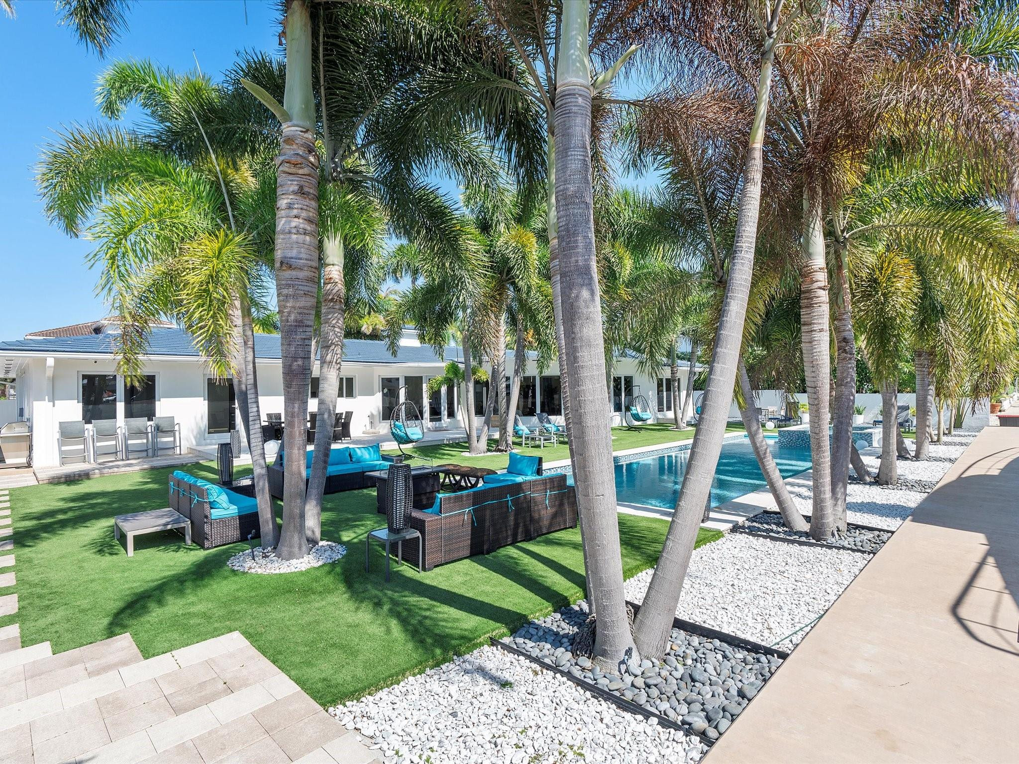207 Royal Palm Drive