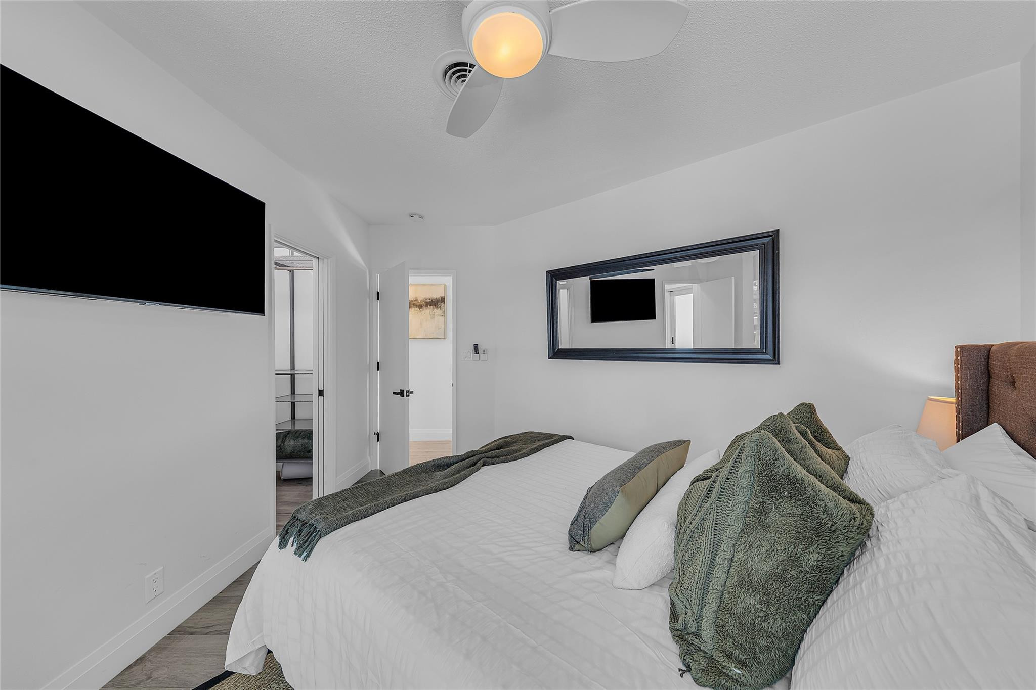 3108 NE 42nd Court