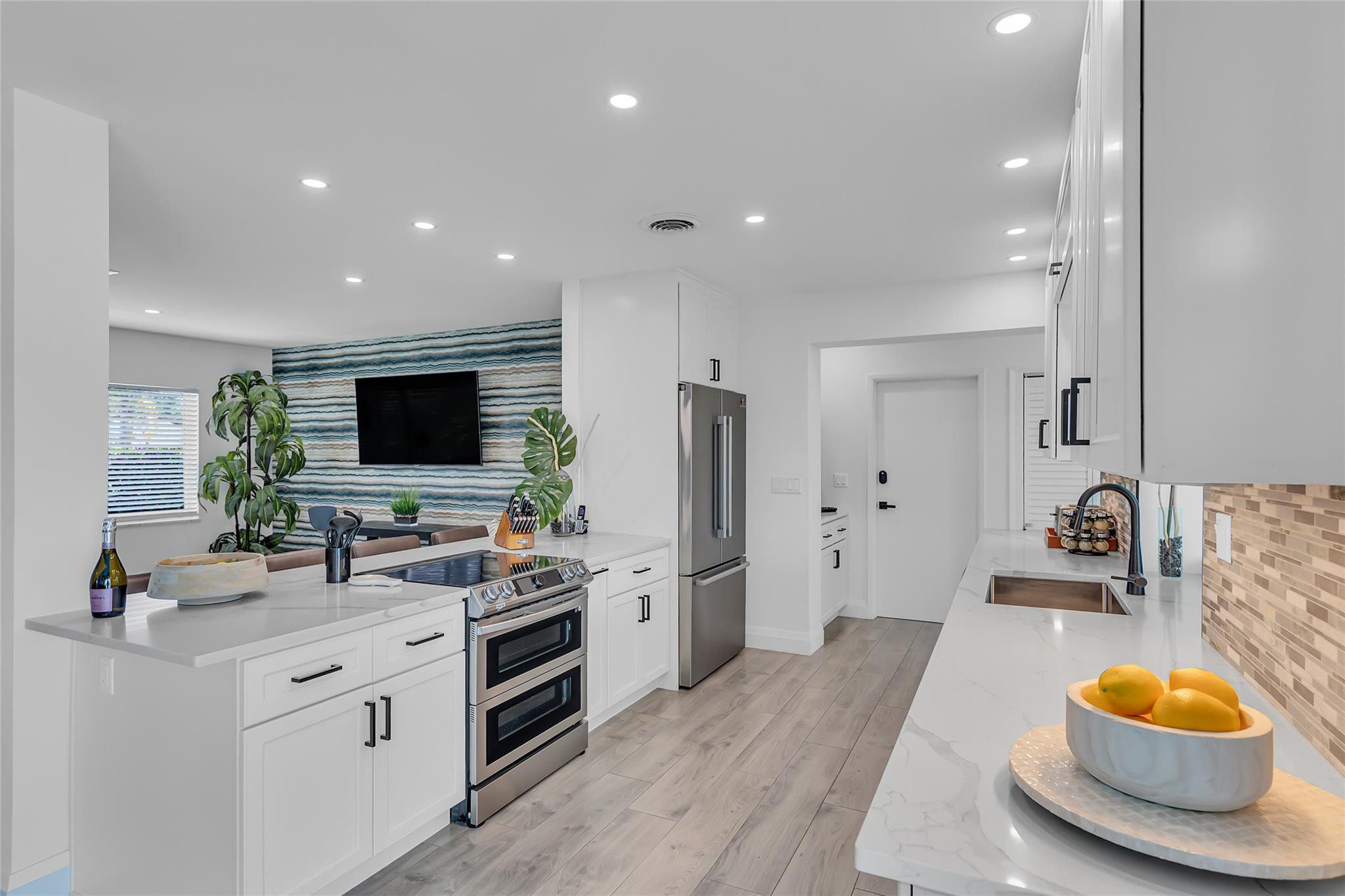 3108 NE 42nd Court