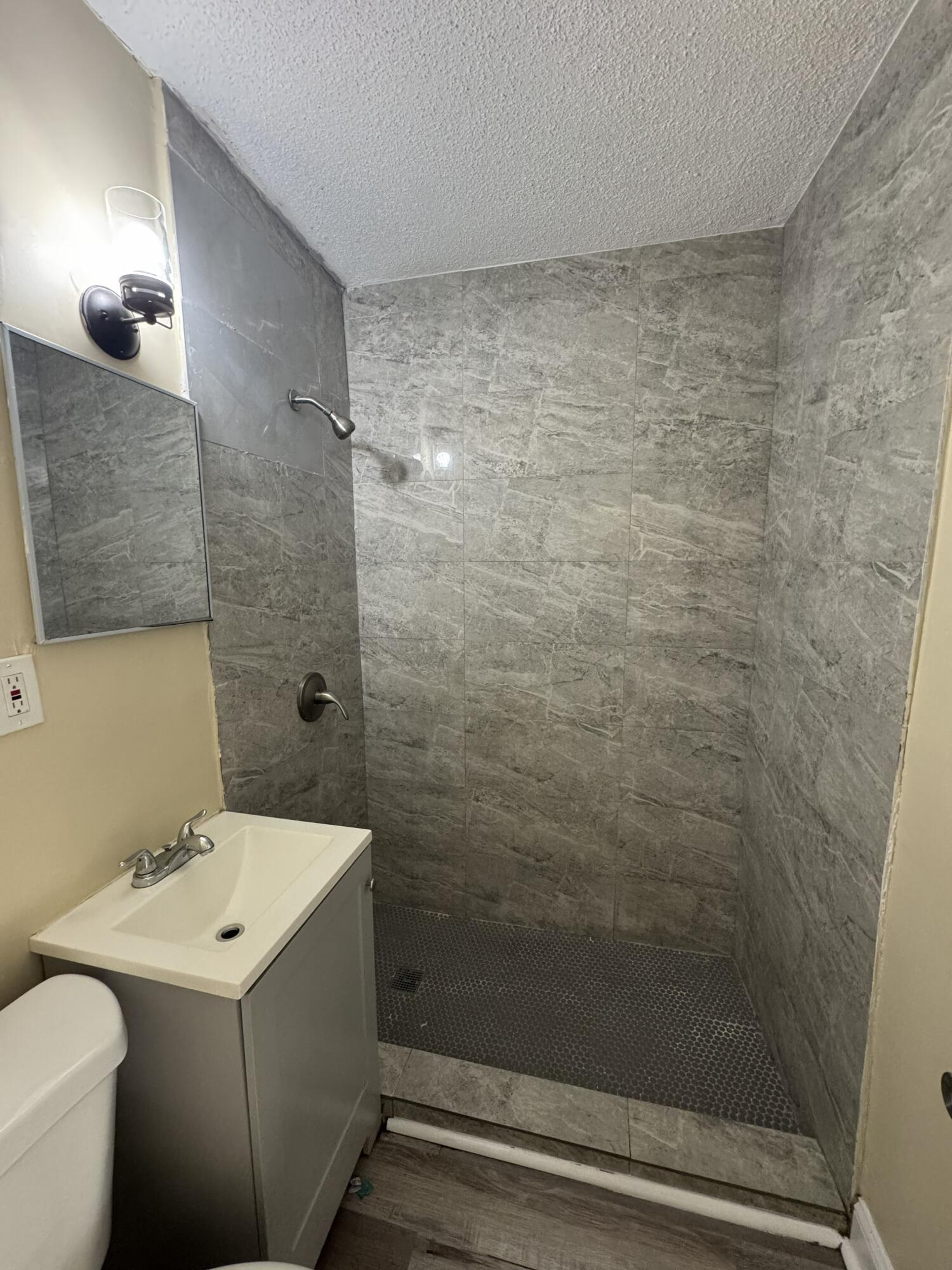 2881 NW 11th Place