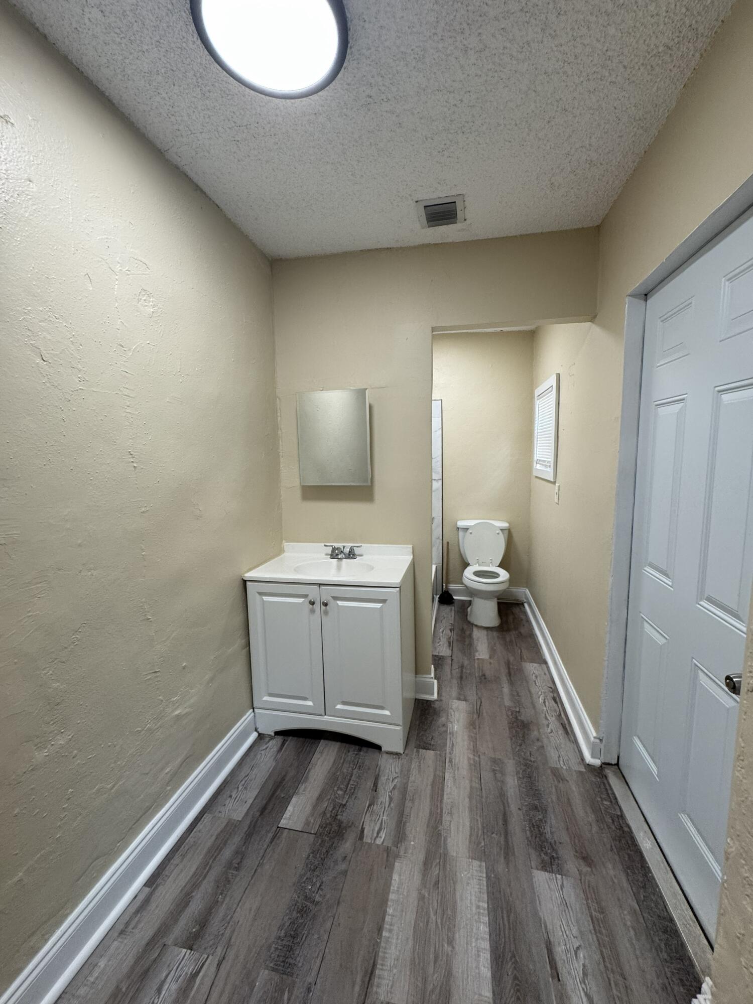 2881 NW 11th Place