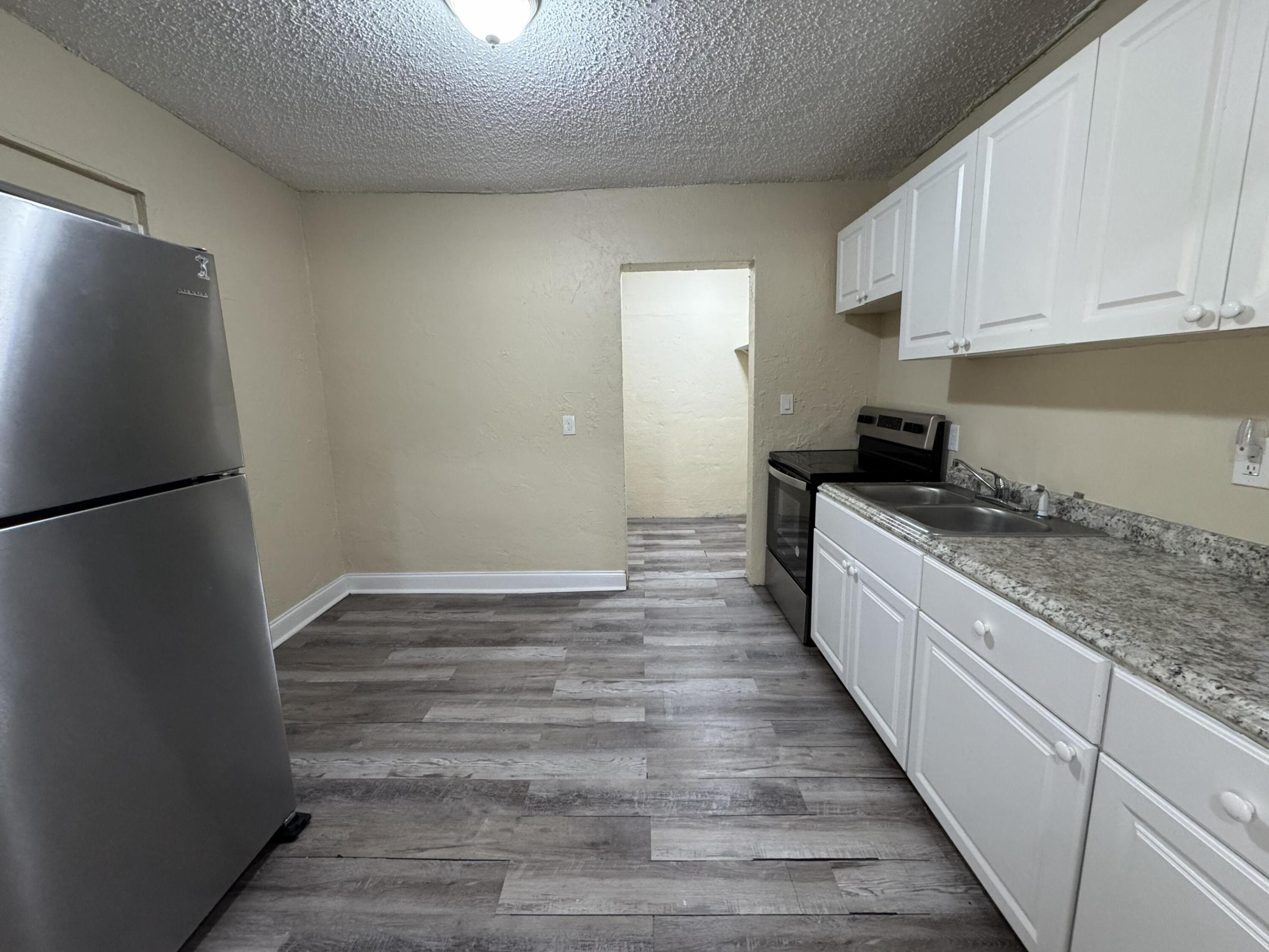 2881 NW 11th Place