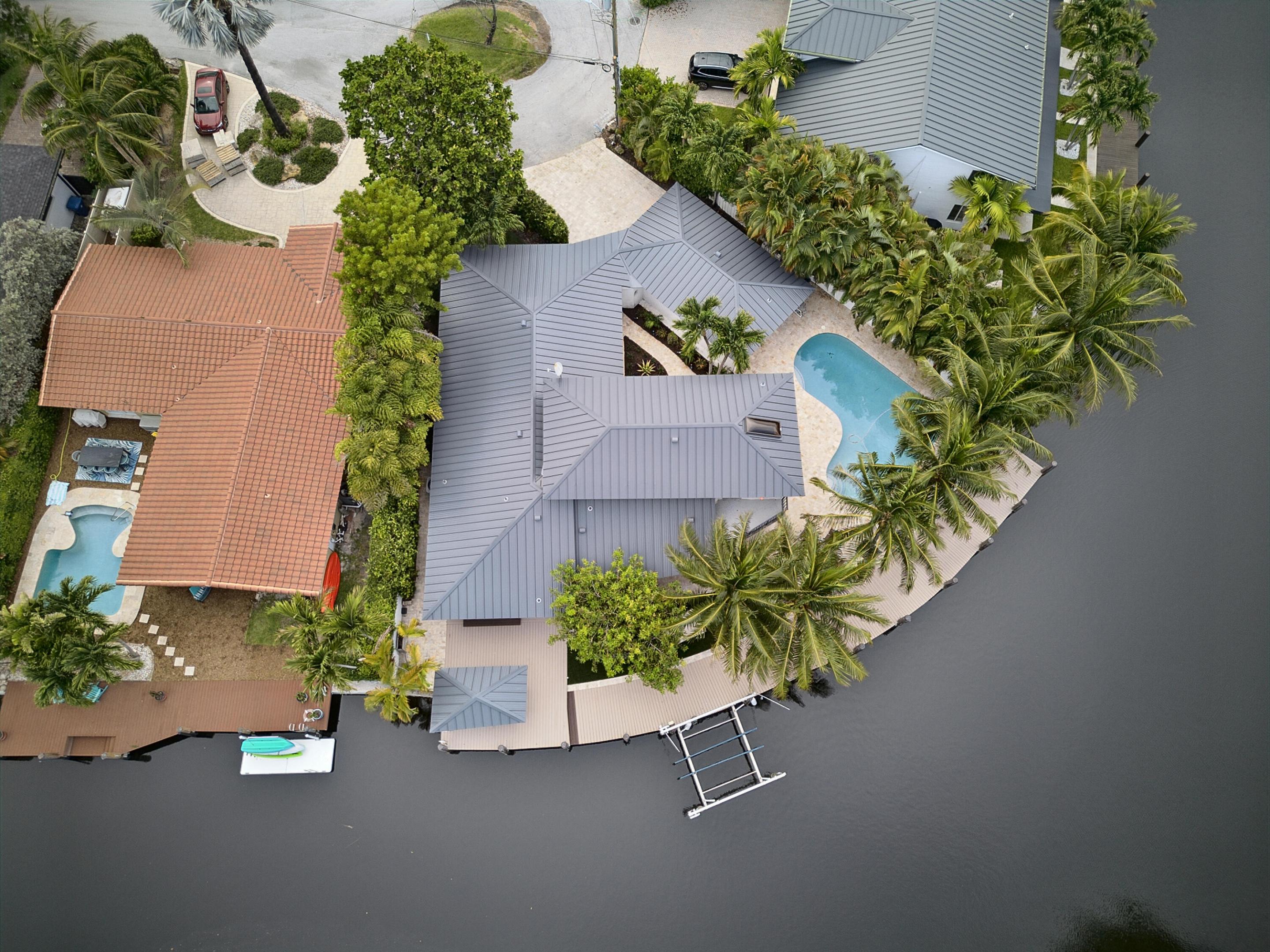 2056 NE 21st Court
