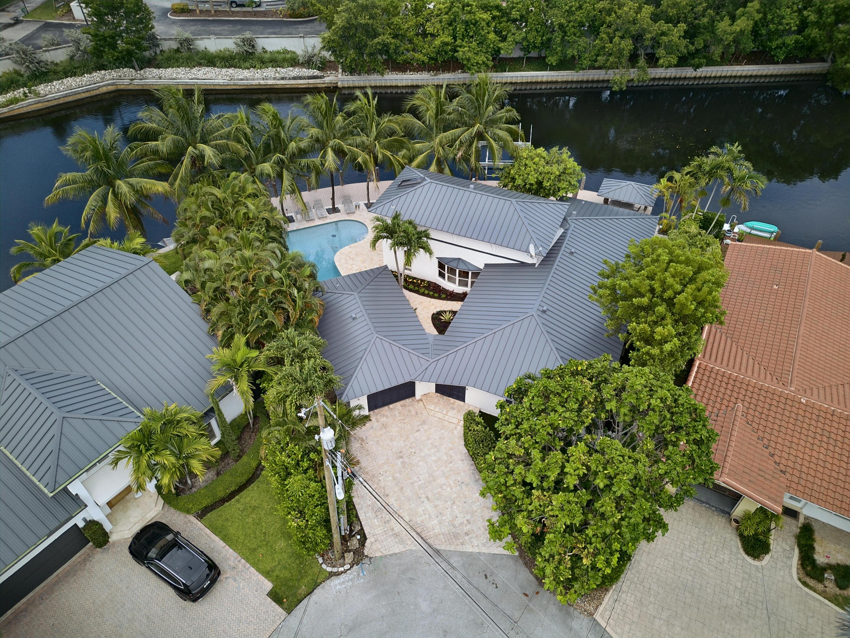 2056 NE 21st Court