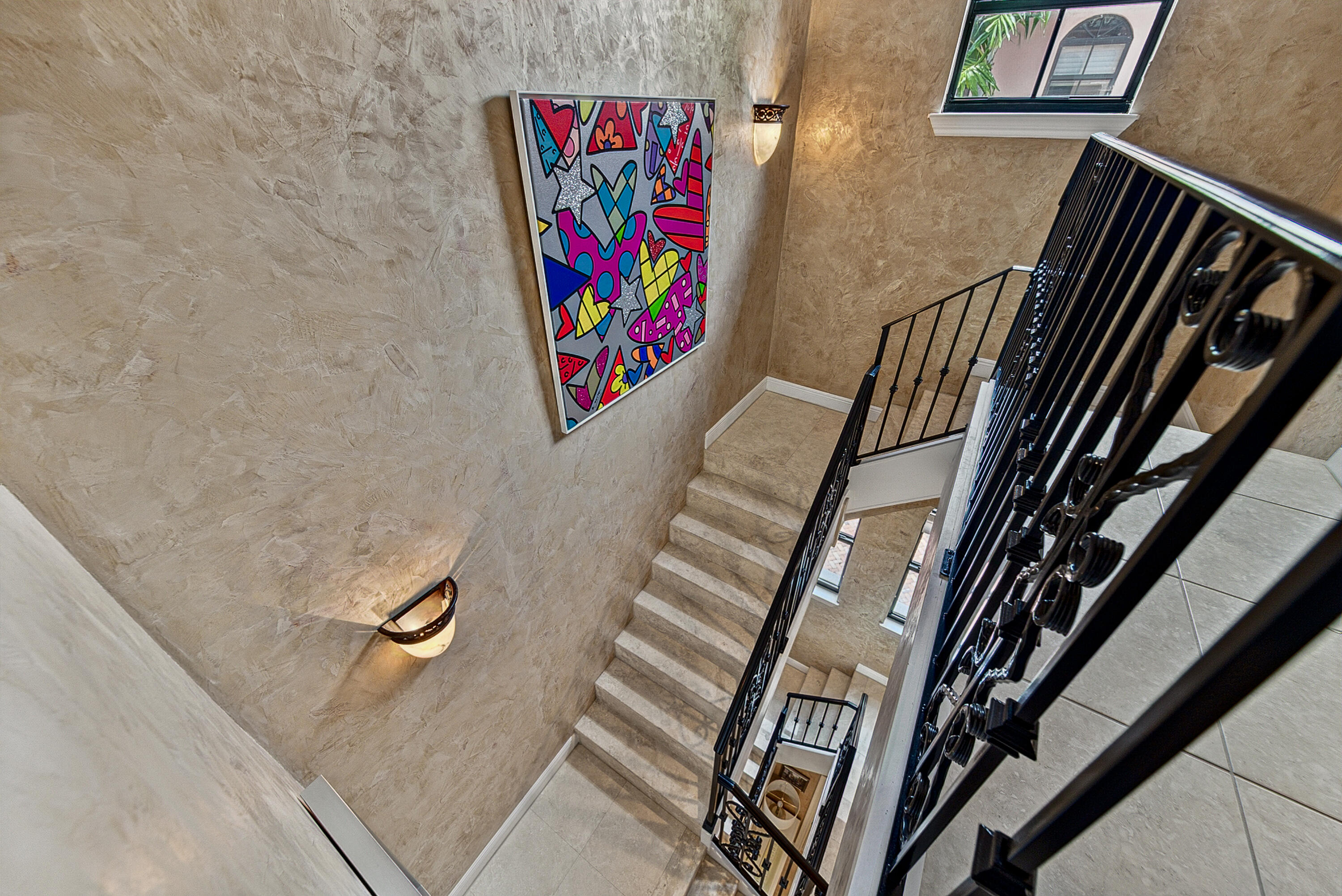31 SE 10th Avenue