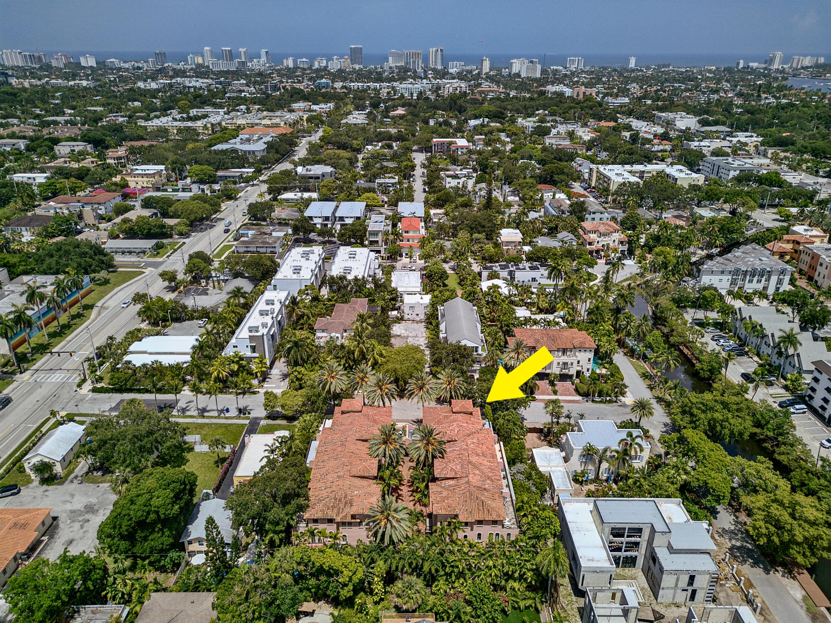 31 SE 10th Avenue