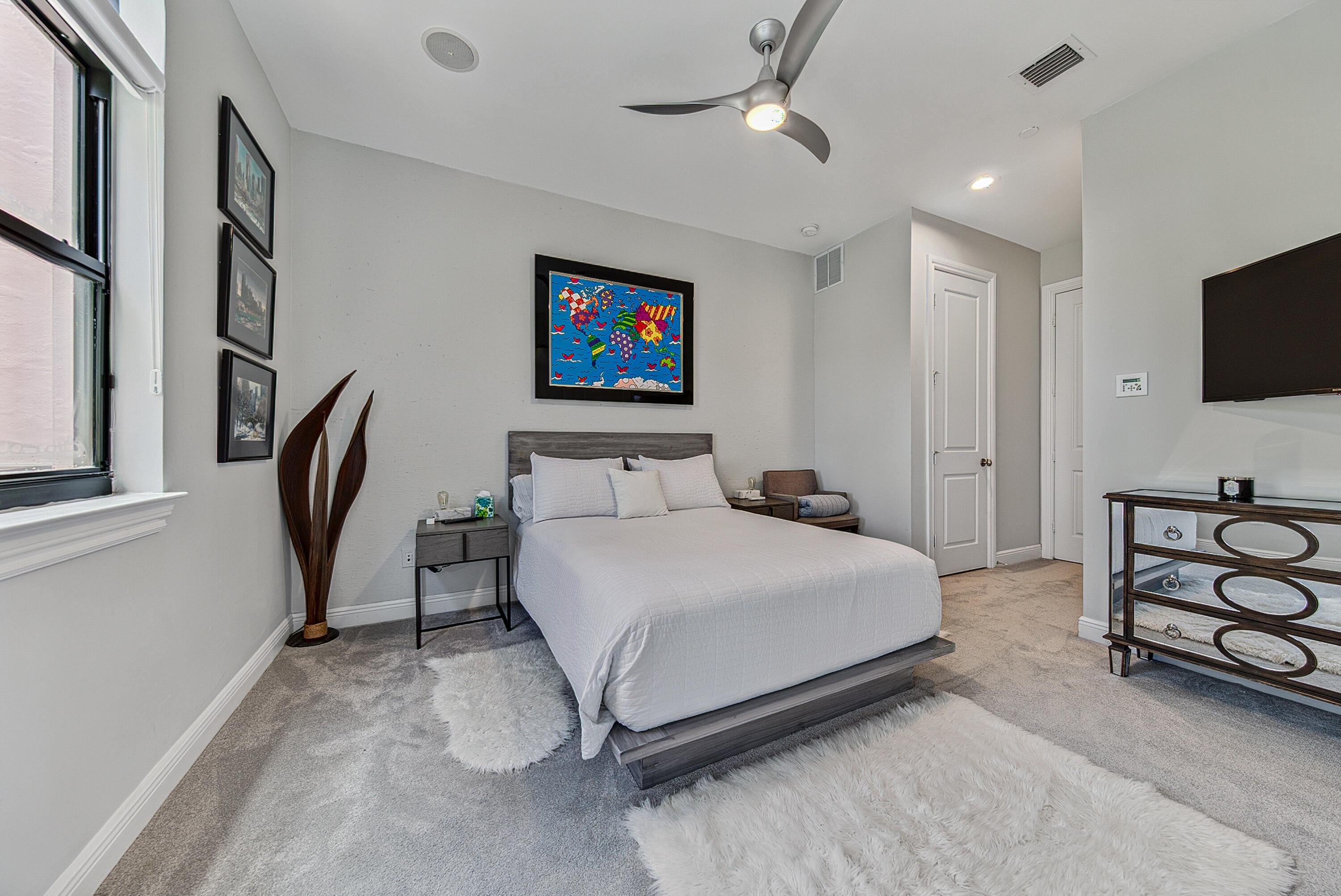 31 SE 10th Avenue