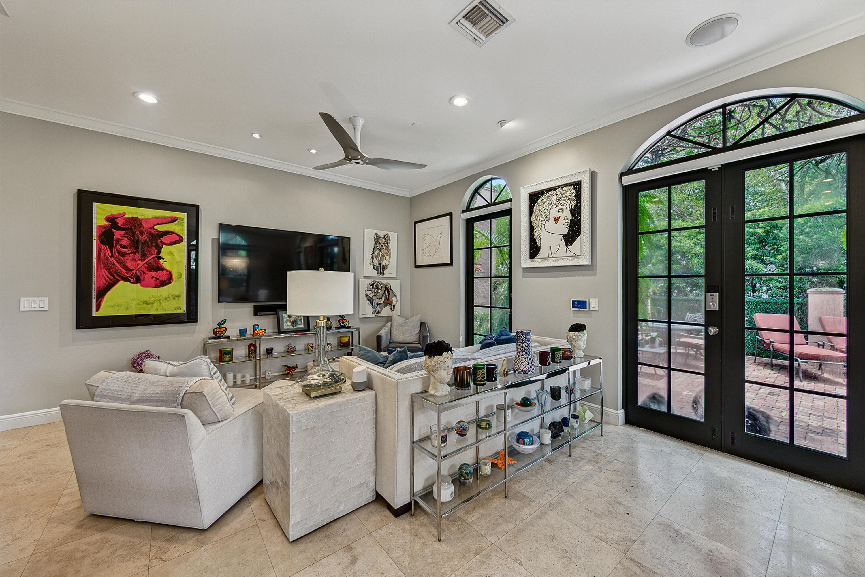 31 SE 10th Avenue