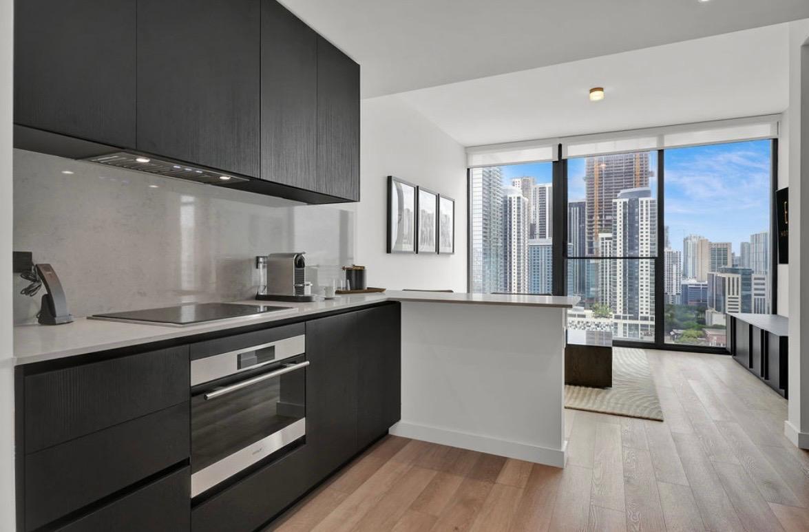 20 NE 11th Street