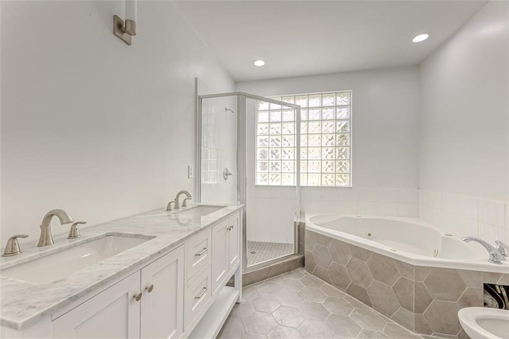 502 SW 4th Ave 1