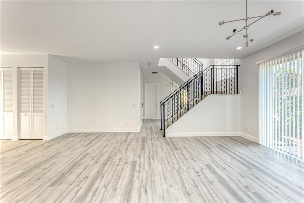 502 SW 4th Ave 1