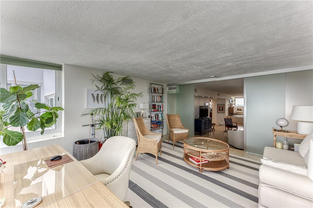333 SUNSET DR 806