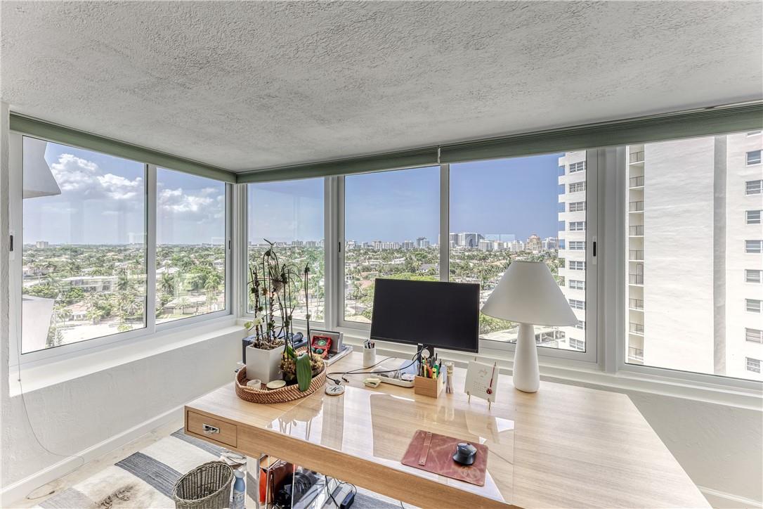 333 SUNSET DR 806