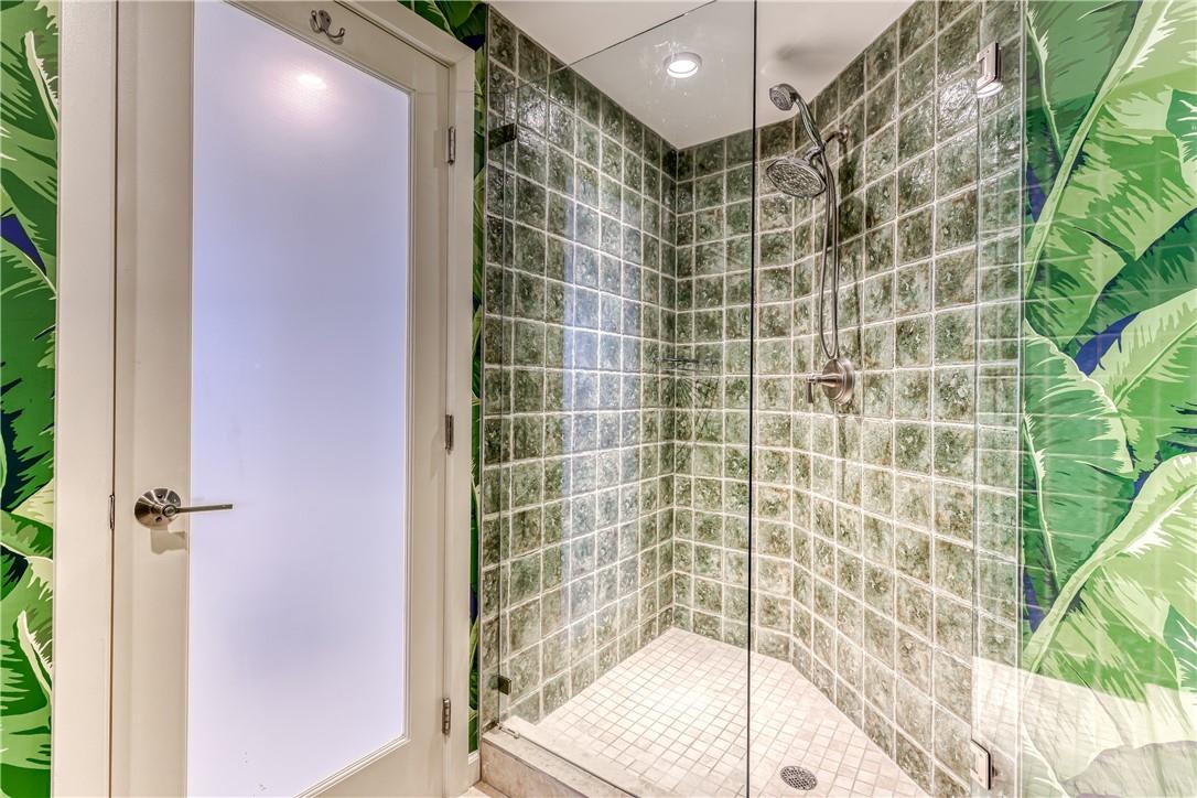 333 SUNSET DR 806