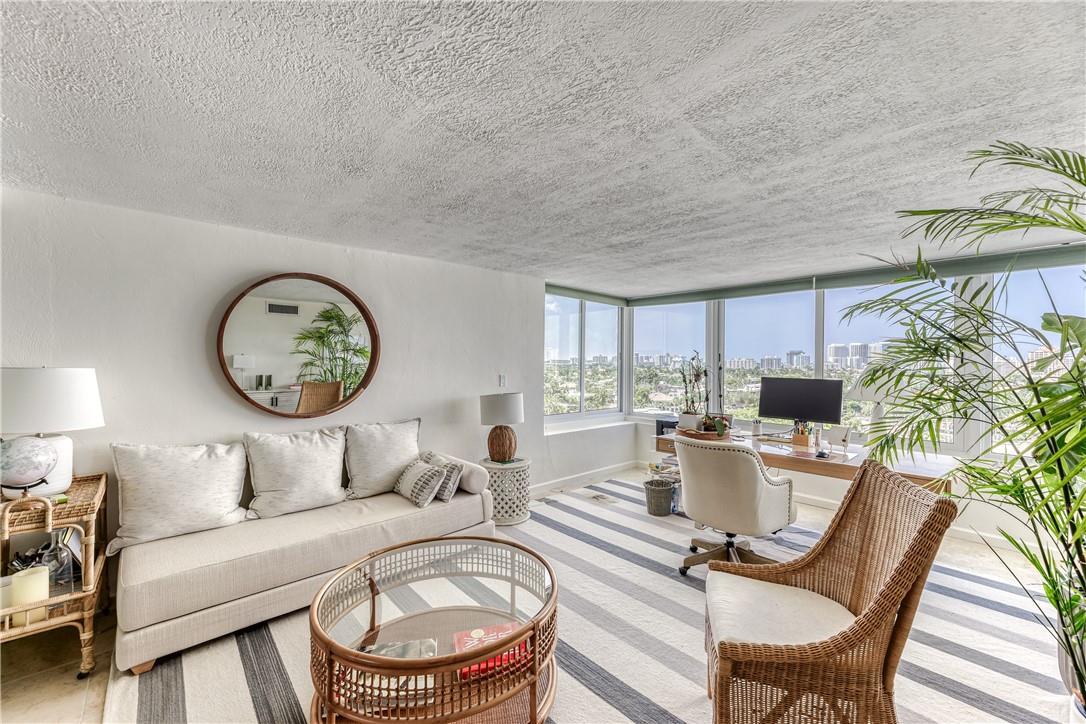 333 SUNSET DR 806