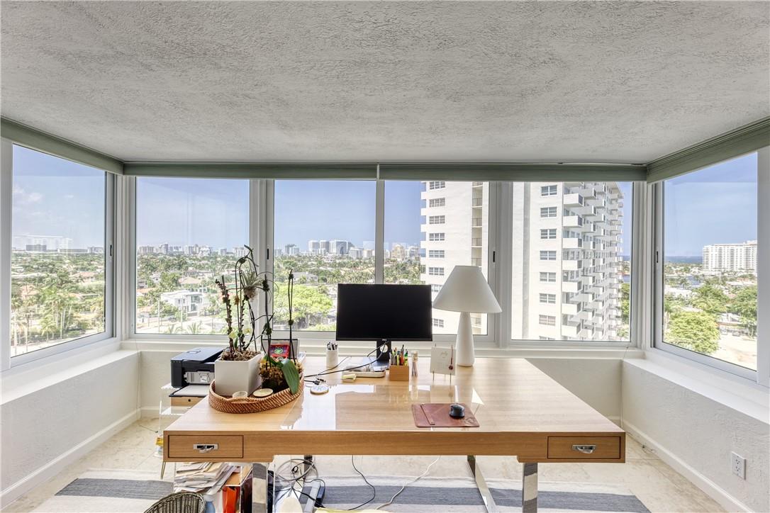 333 SUNSET DR 806