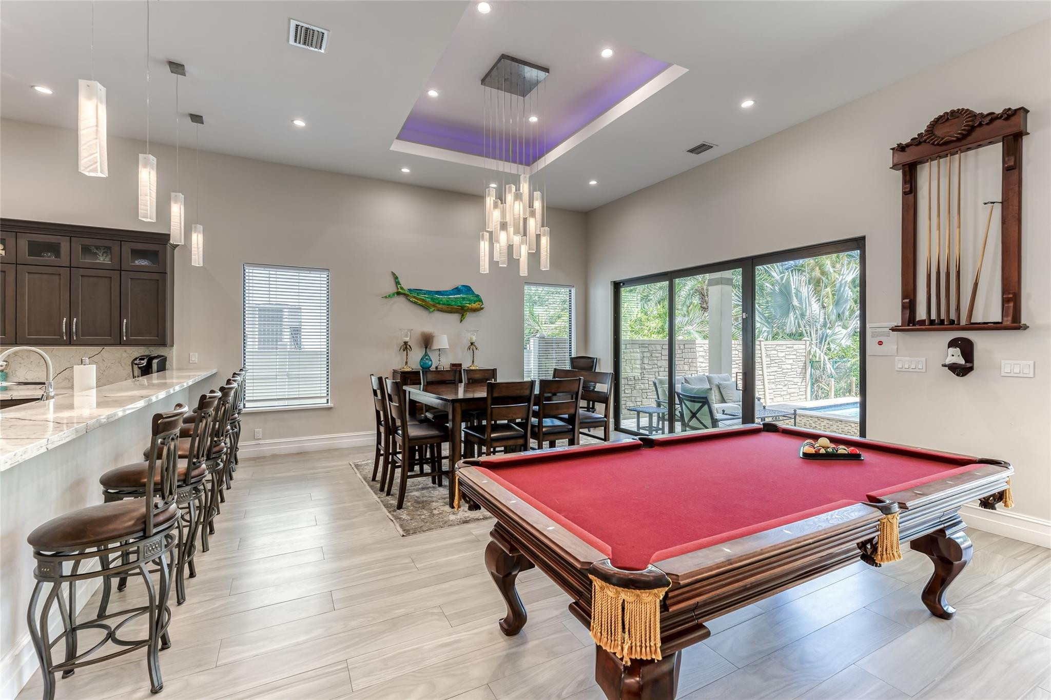 829 PONCE DE LEON DR