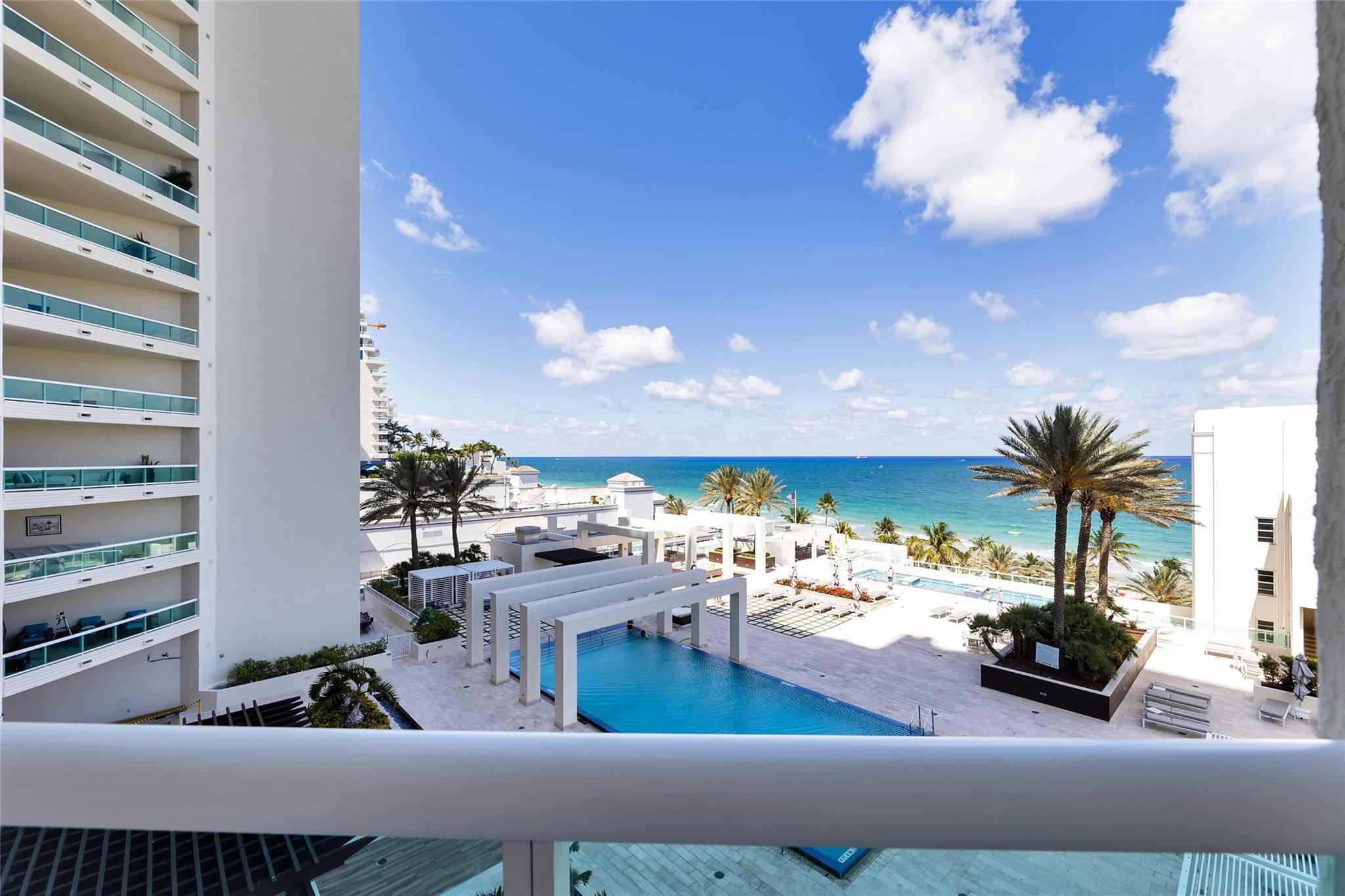 101 S Beach Blvd 902