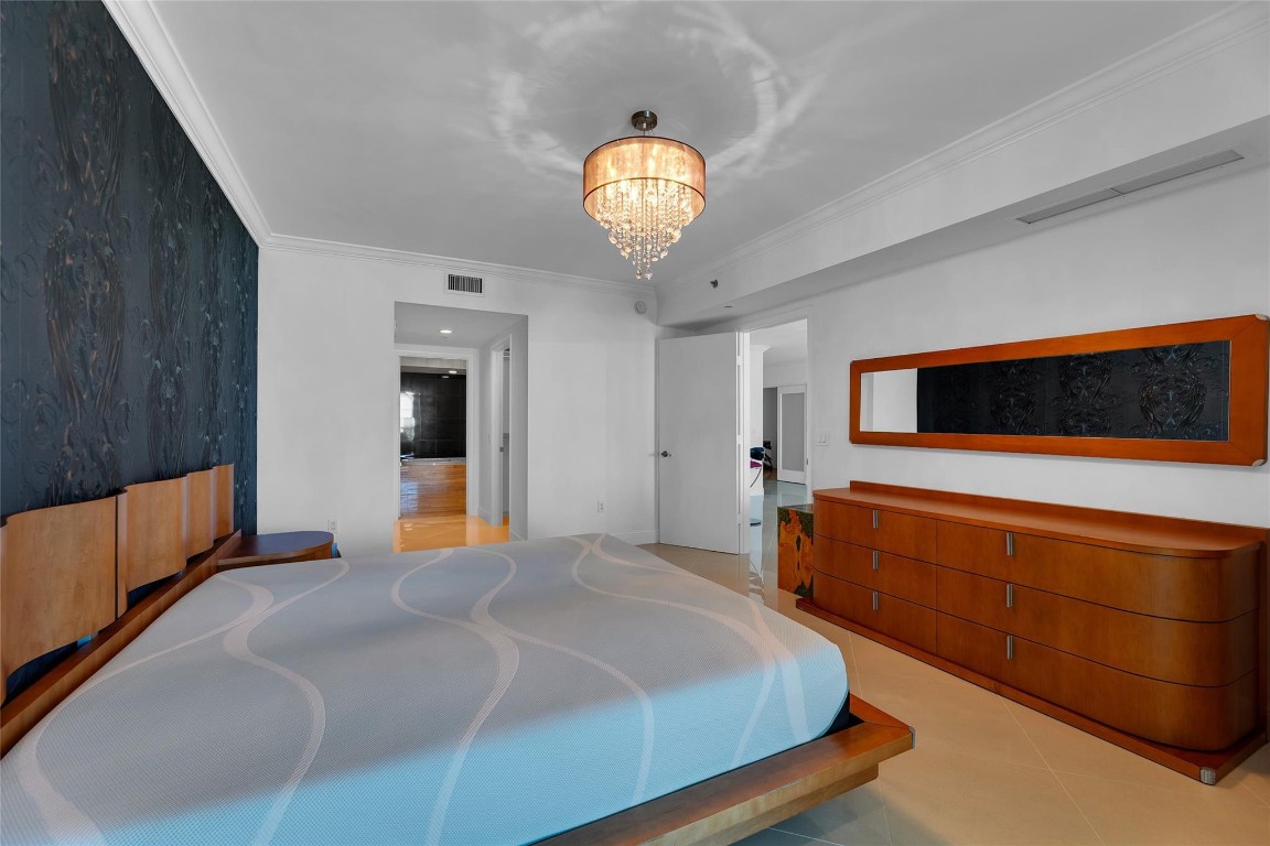 101 S Beach Blvd 902