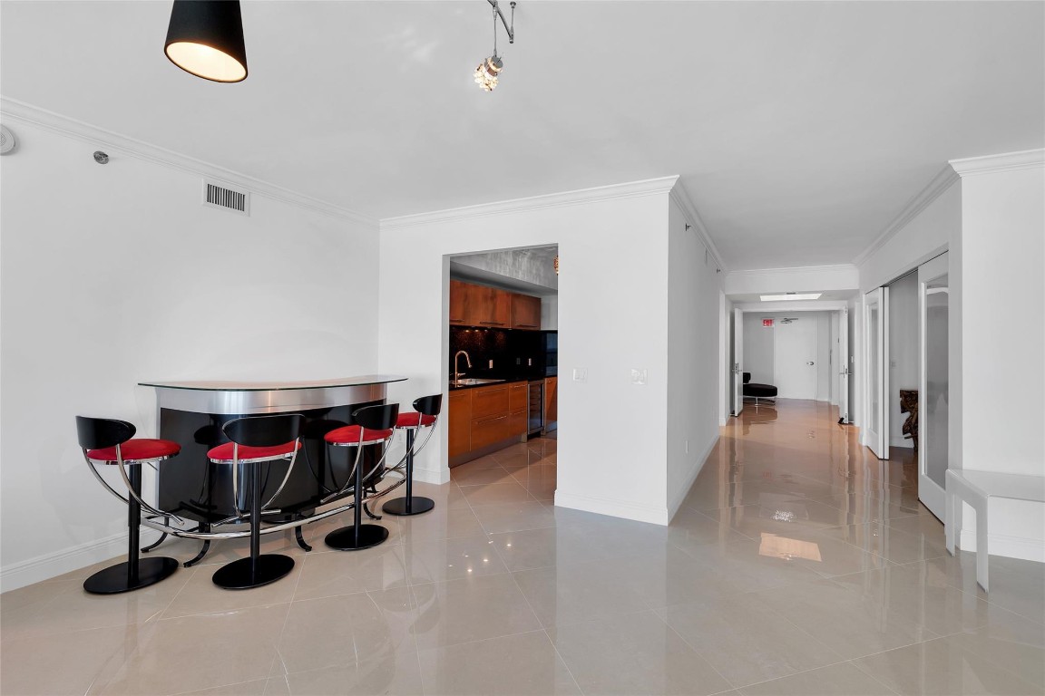 101 S Beach Blvd 902