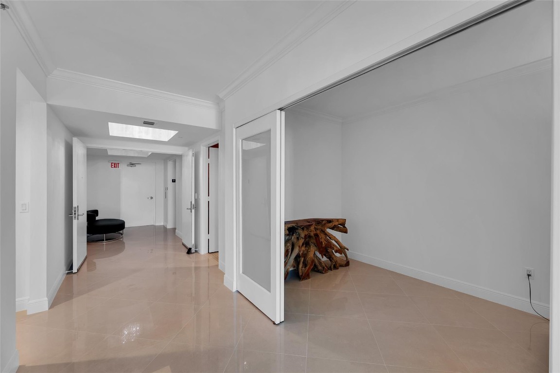 101 S Beach Blvd 902