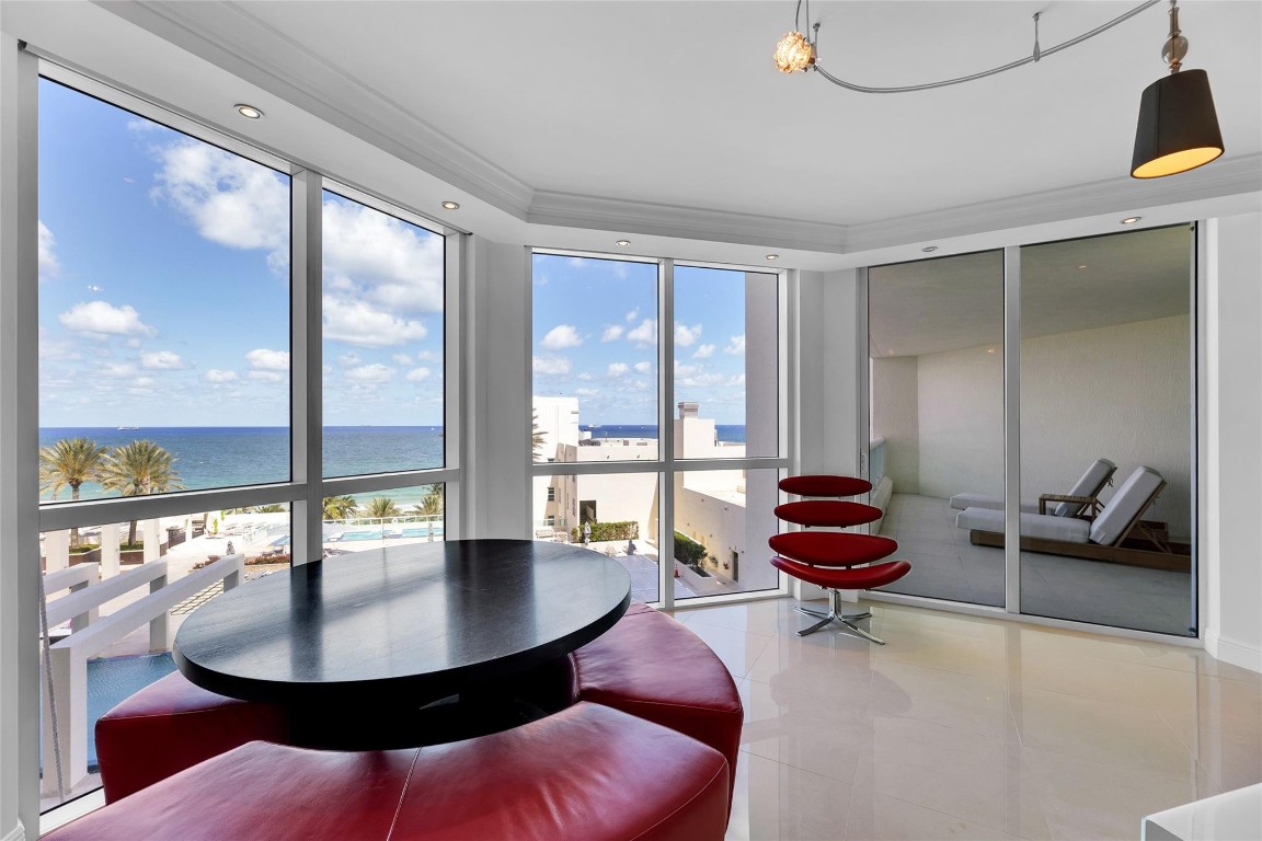 101 S Beach Blvd 902