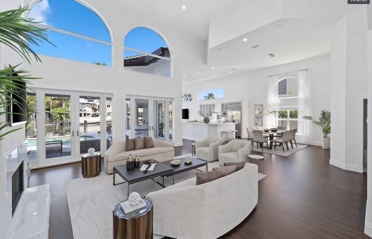 2525 Sea Island Drive