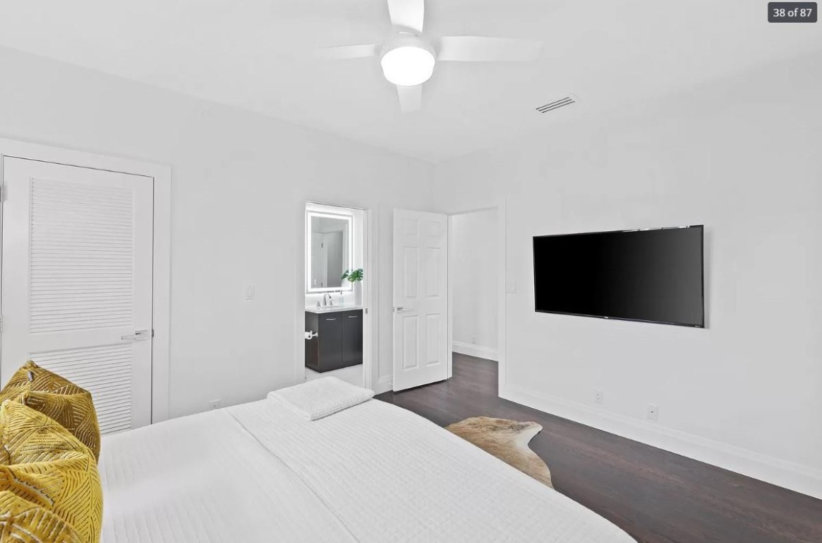 2525 Sea Island Drive