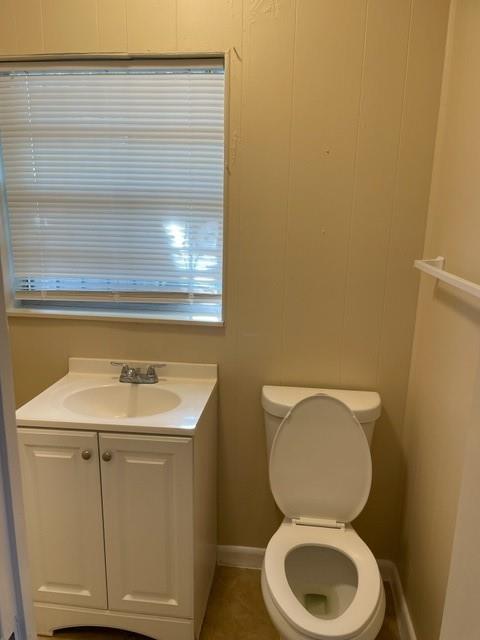 2744 NW 8th Street