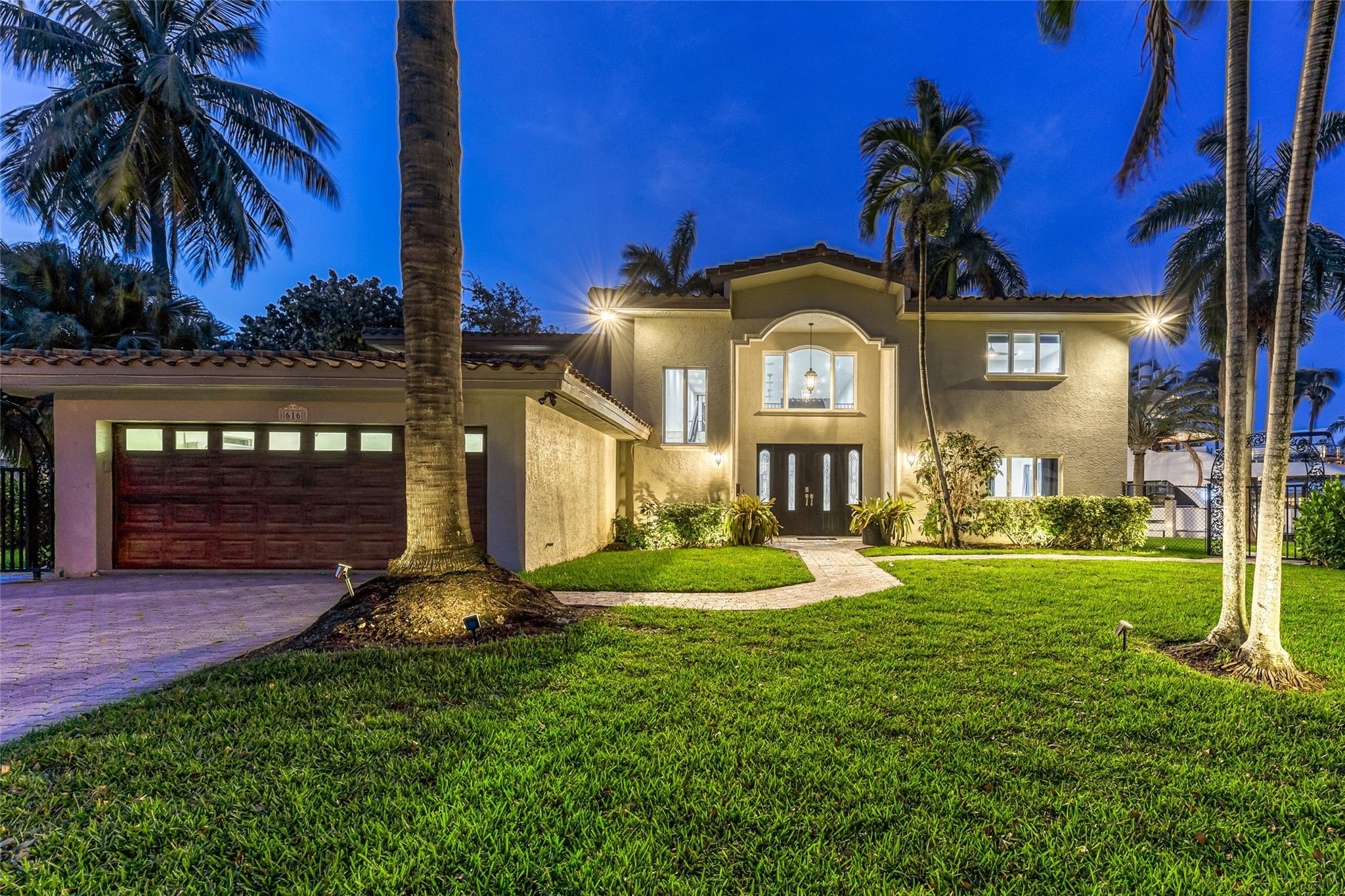 616 1st Key Dr