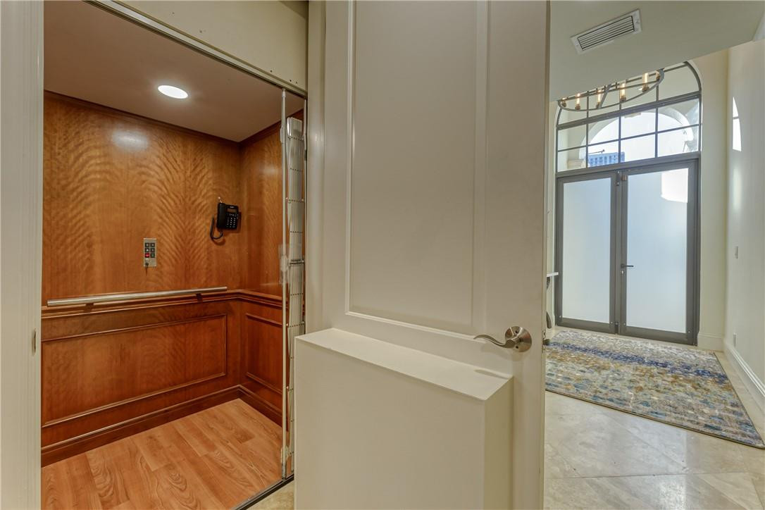 118 SE 11th Ave 118