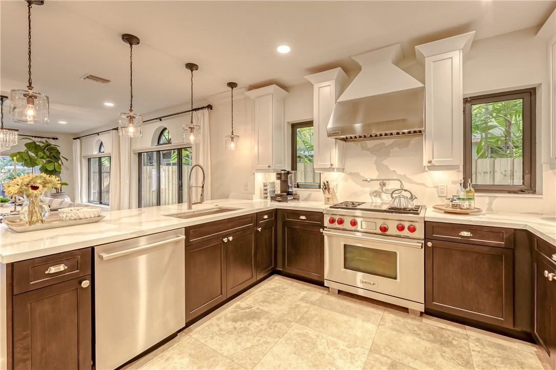 118 SE 11th Ave 118