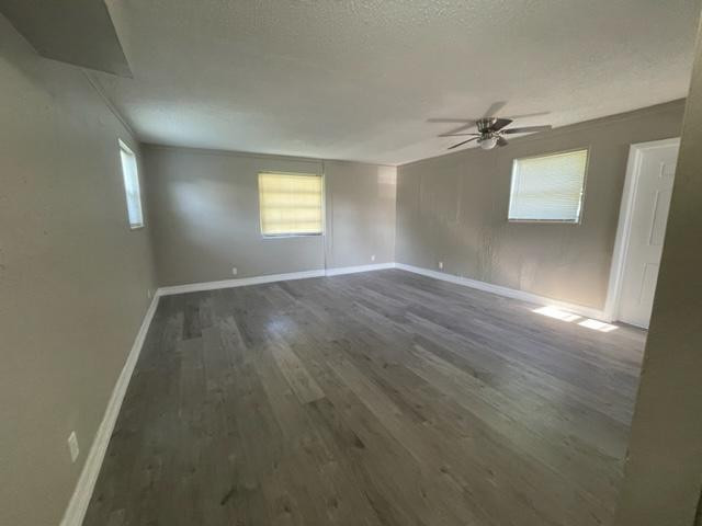 1033 NW 4th Ave
