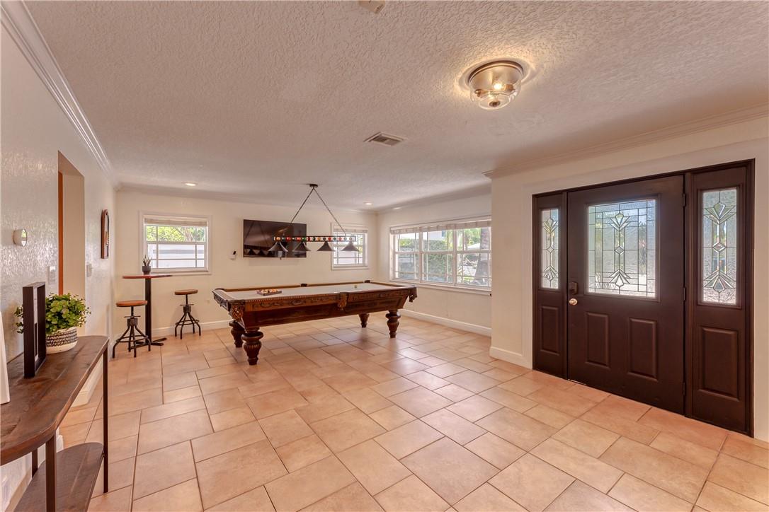 3351 NE 17th Way
