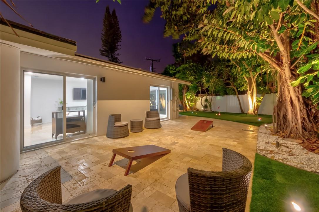 1800 SE Admirals Way