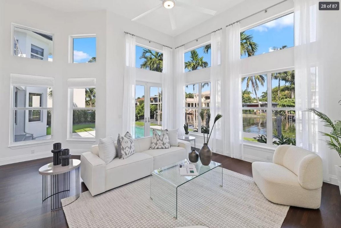 2525 Sea Island Drive