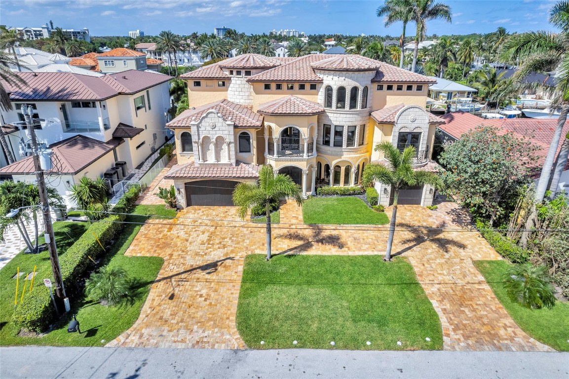 1011 Rhodes Villa Avenue